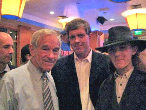 Ron Paul poses w/white supremacist don black of stormfront